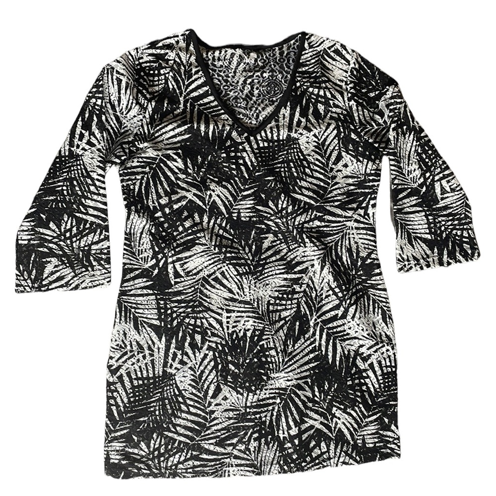 Black and white swim coverup